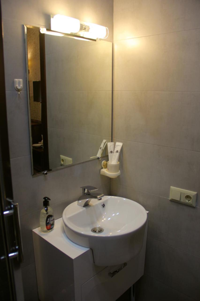Moon Light Hotel Tbilisi Eksteriør billede