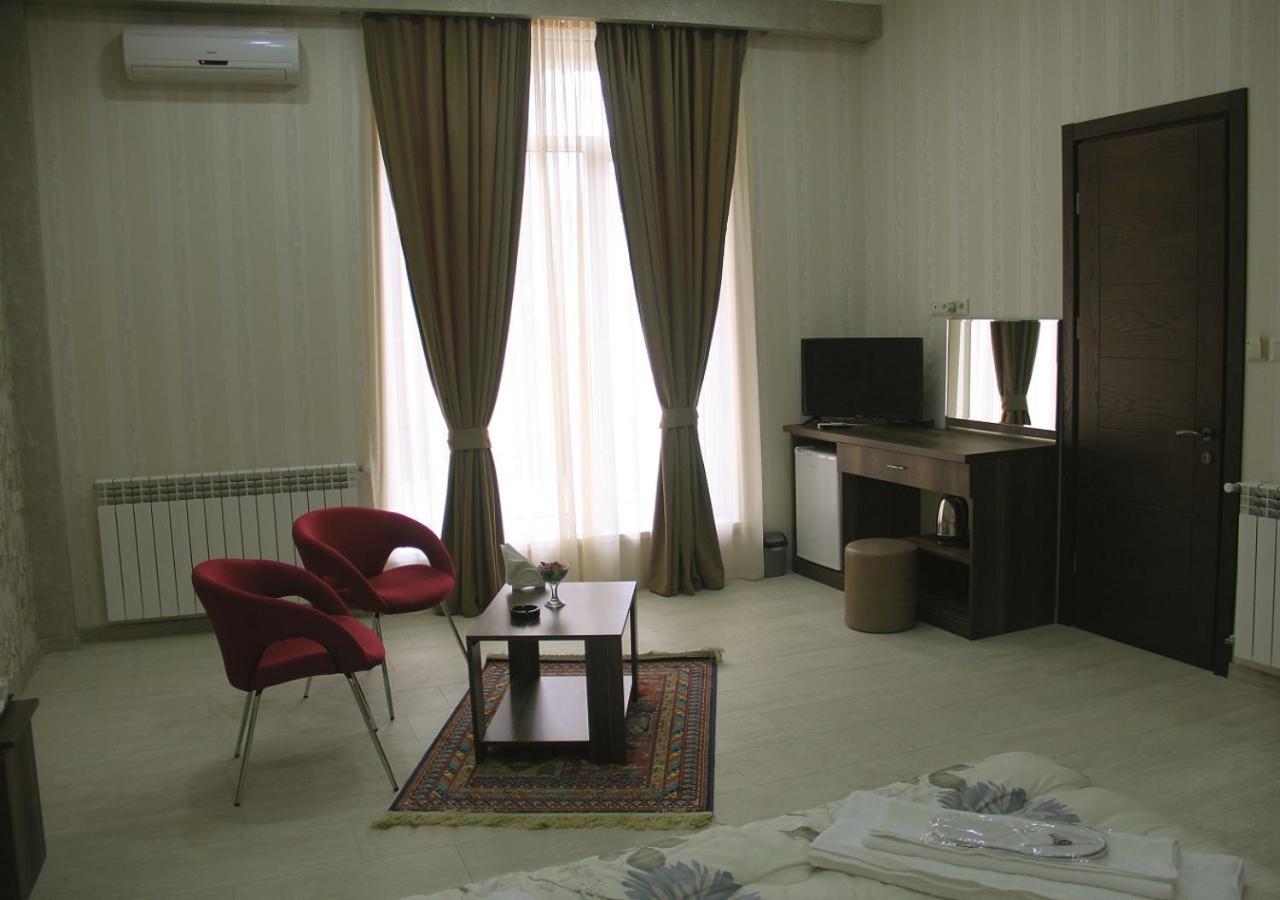 Moon Light Hotel Tbilisi Eksteriør billede