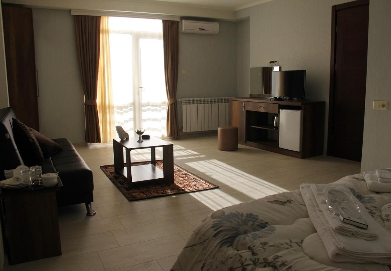 Moon Light Hotel Tbilisi Eksteriør billede