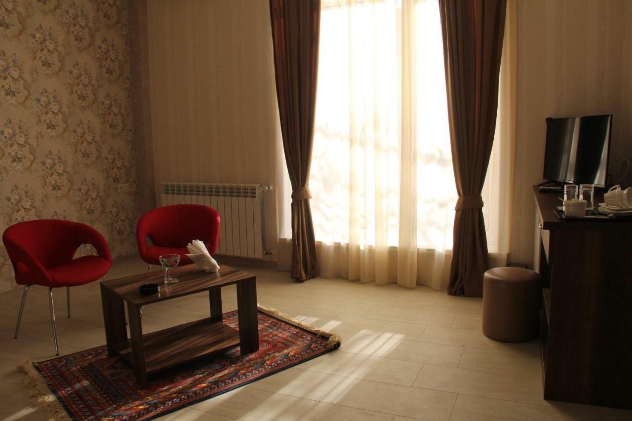 Moon Light Hotel Tbilisi Eksteriør billede